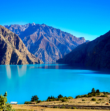 Phoksundo lake