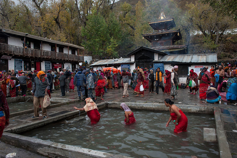 muktinath temple bathing